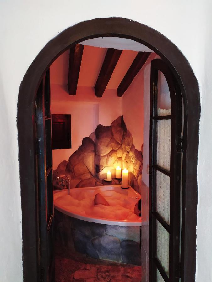 El Escondite De Martina, Casa Rural Romantica Setenil De Las Bodegas Eksteriør bilde